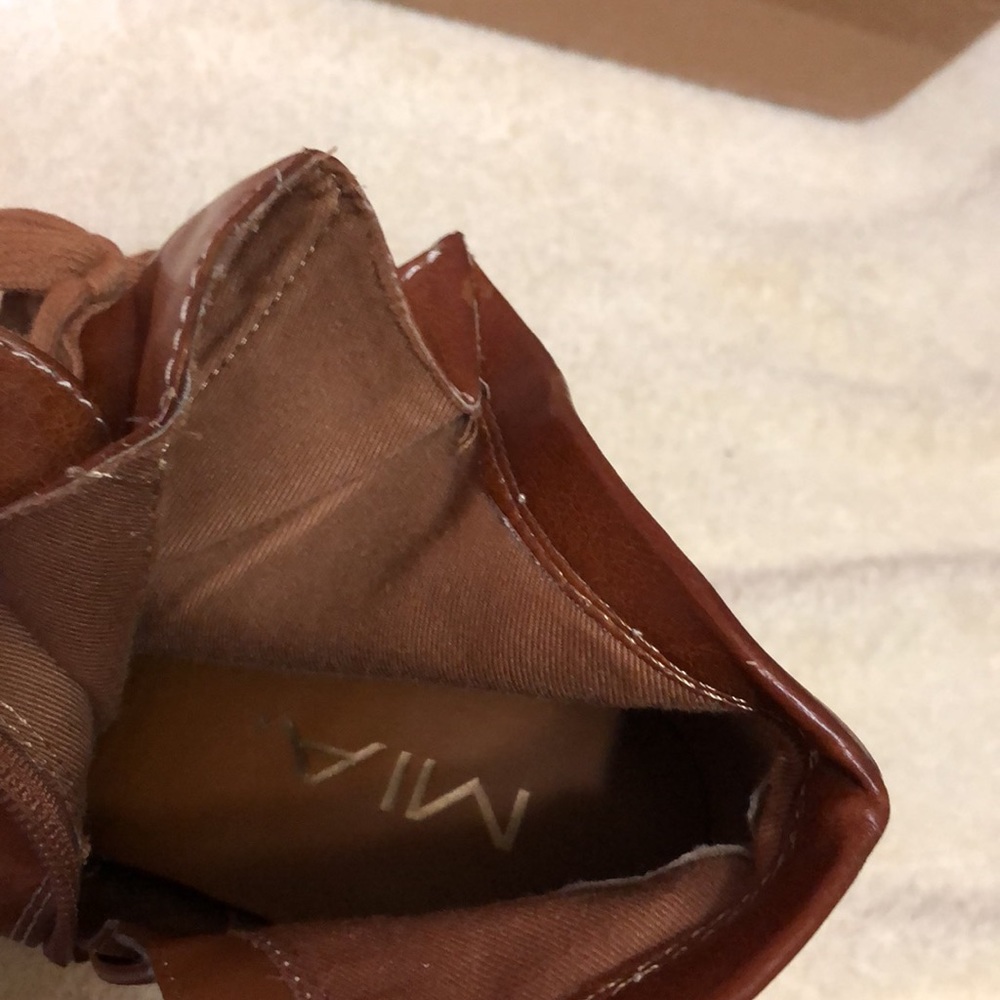 Mia Womens Brown Lace Up w/zipper Rubber soled 5” Heel Ankle Boots 10 Chunky - Picture 4 of 12
